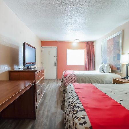 Hotel O Daylight Inn Elkhart I-90, In エクステリア 写真